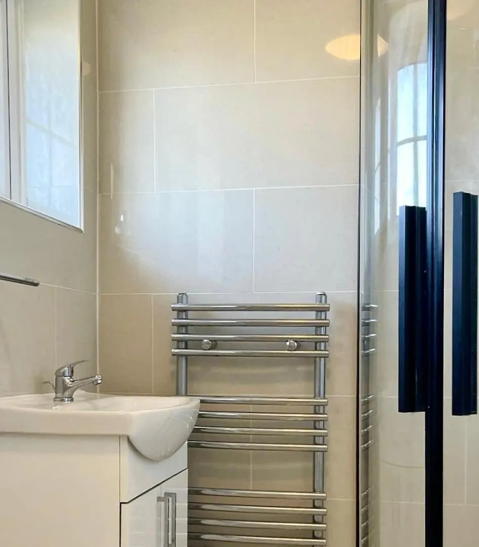 Holiday home Cosy House Central Tower Bridge Station Walk London United Kingdom